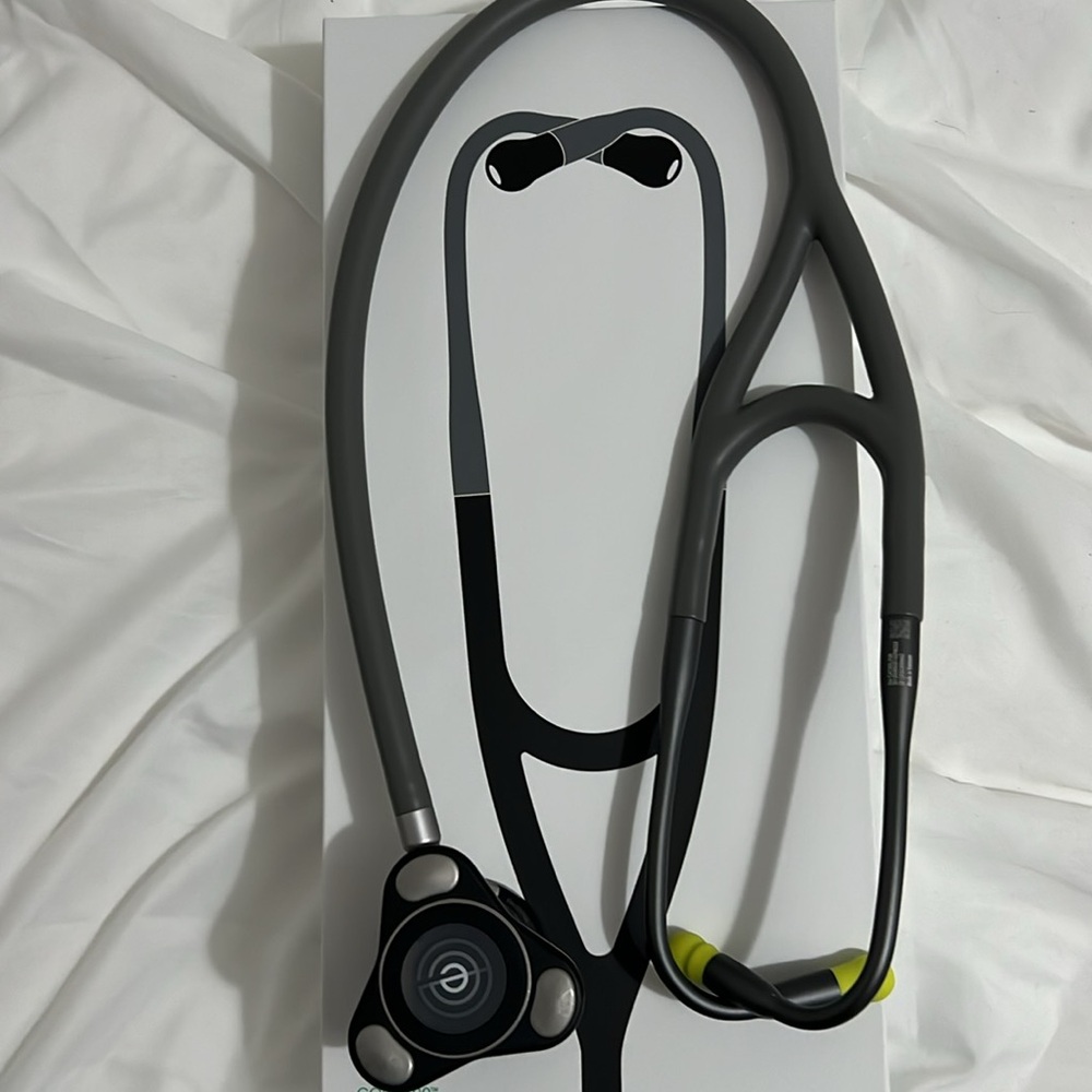 Eko figs stethoscope